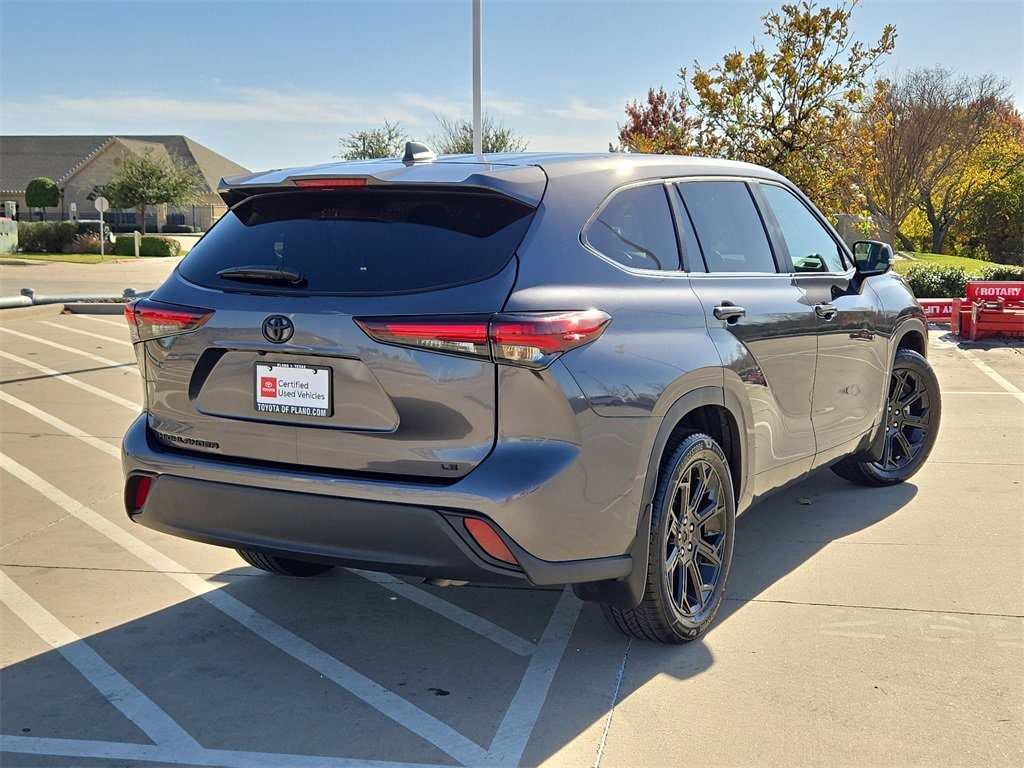 Certified 2024 Toyota Highlander LE Sport Utility