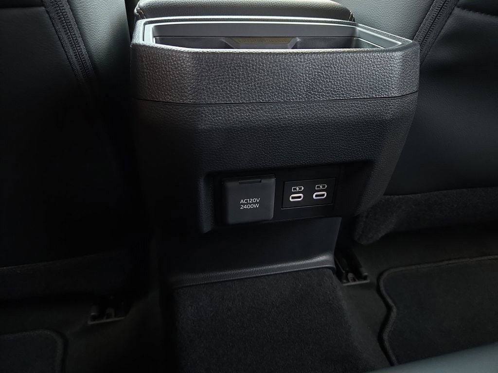 2025 Toyota Tacoma Limited - Photo 17