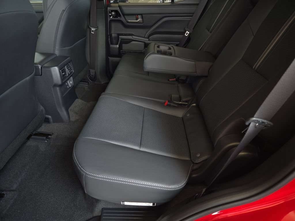 2026 Toyota 4Runner Limited - Photo 18