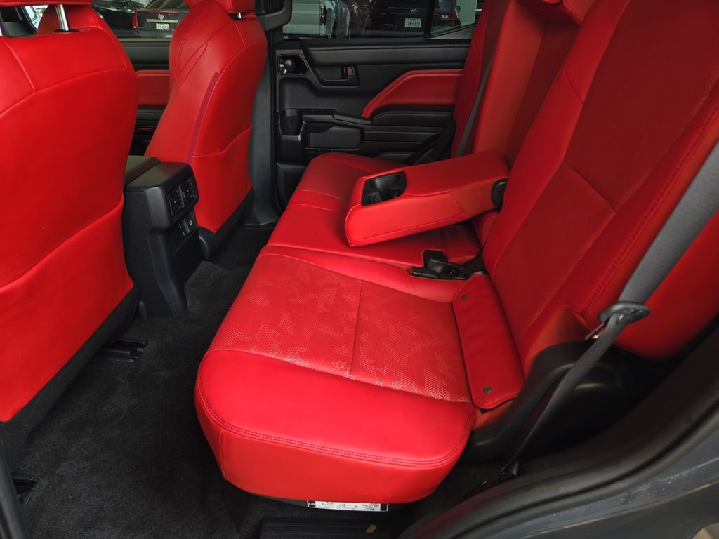 2025 Toyota 4Runner TRD Pro - Photo 19
