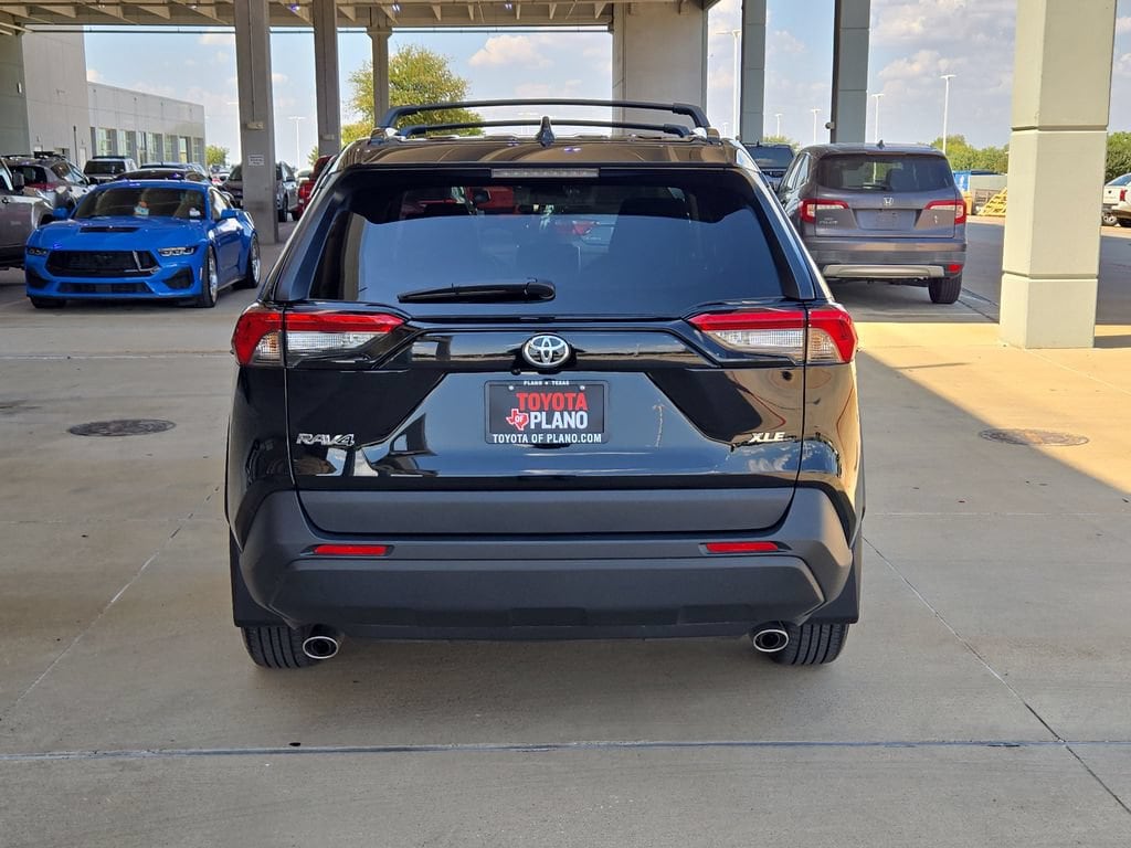 Used 2025 Toyota RAV4 XLE Sport Utility