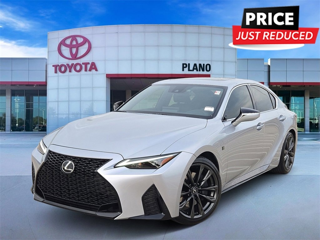 2025 Lexus IS 350 F SPORT DESIGN's photo