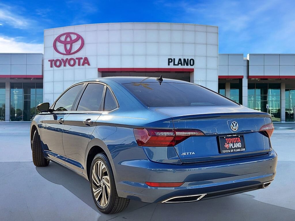 Used 2020 Volkswagen Jetta SEL Premium Sedan