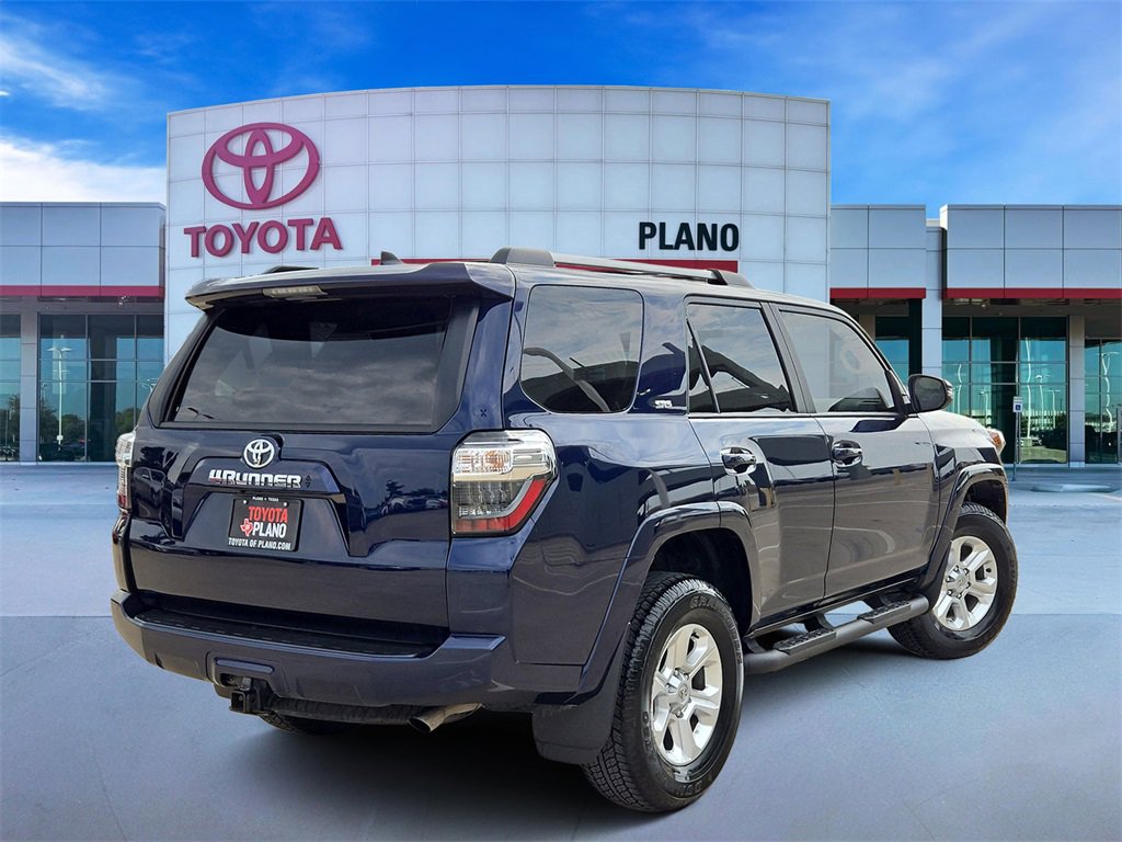 2024 Toyota 4Runner SR5 Premium photo 4