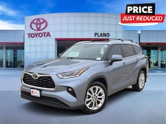 Used 2024 Toyota Highlander Limited Sport Utility near Dallas, TX