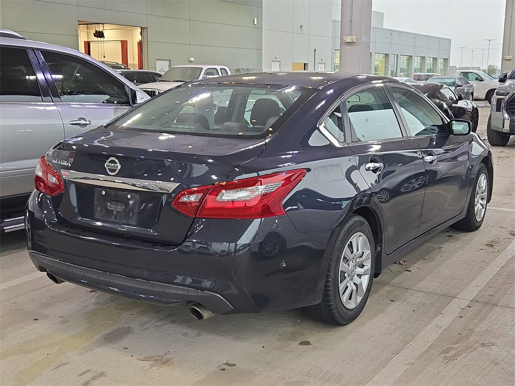 2018 Nissan Altima 2.5 S photo 2