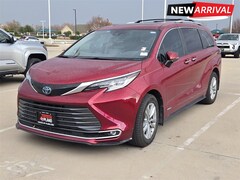 Used 2021 Toyota Sienna Limited Passenger Van near Dallas, TX