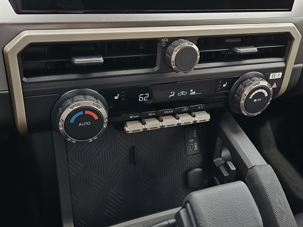 2025 Toyota Tacoma TRD Off Road - Photo 23