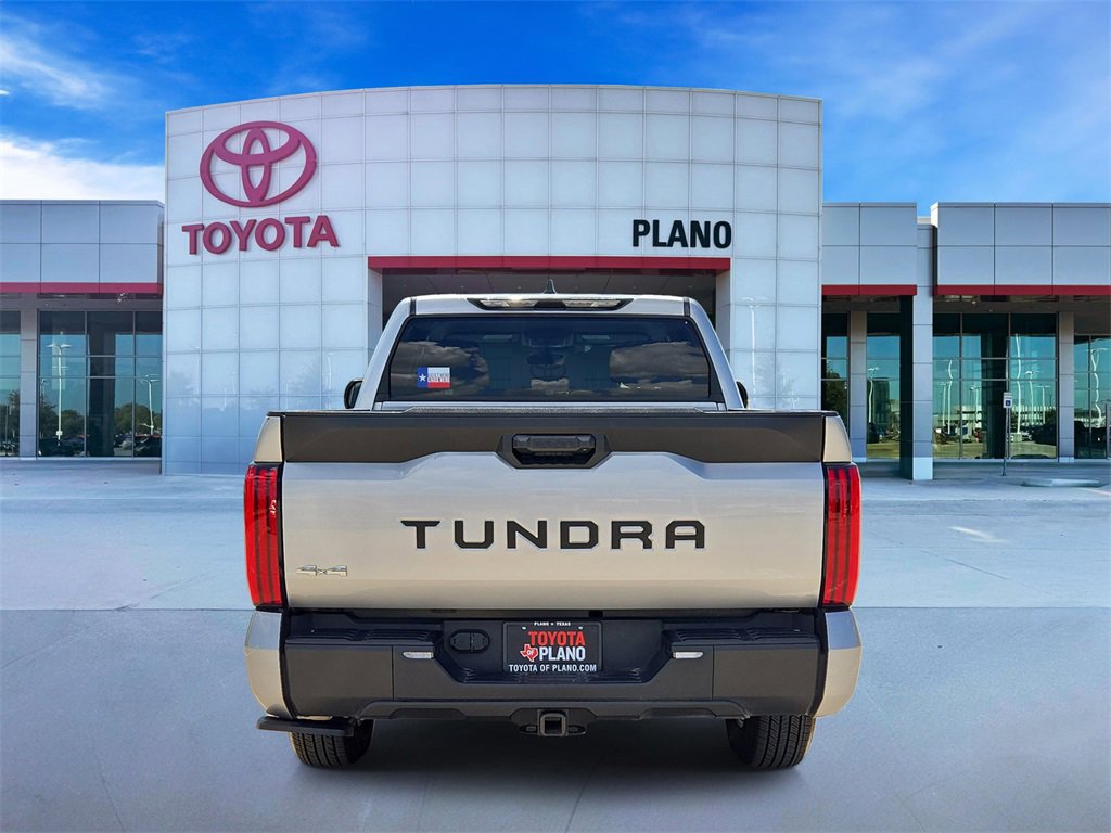 2024 Toyota Tundra SR5 photo 3