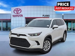 Used 2024 Toyota Grand Highlander XLE Sport Utility near McKinney, TX