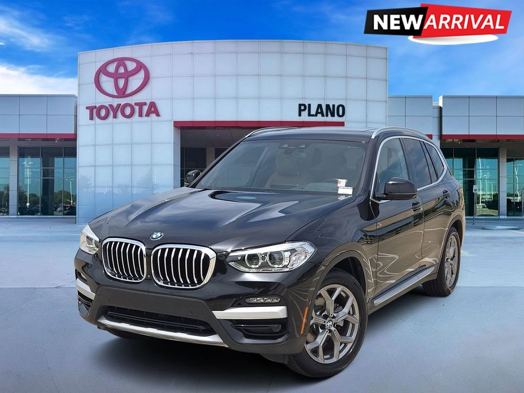 2021 BMW X3 sDrive30i's photo
