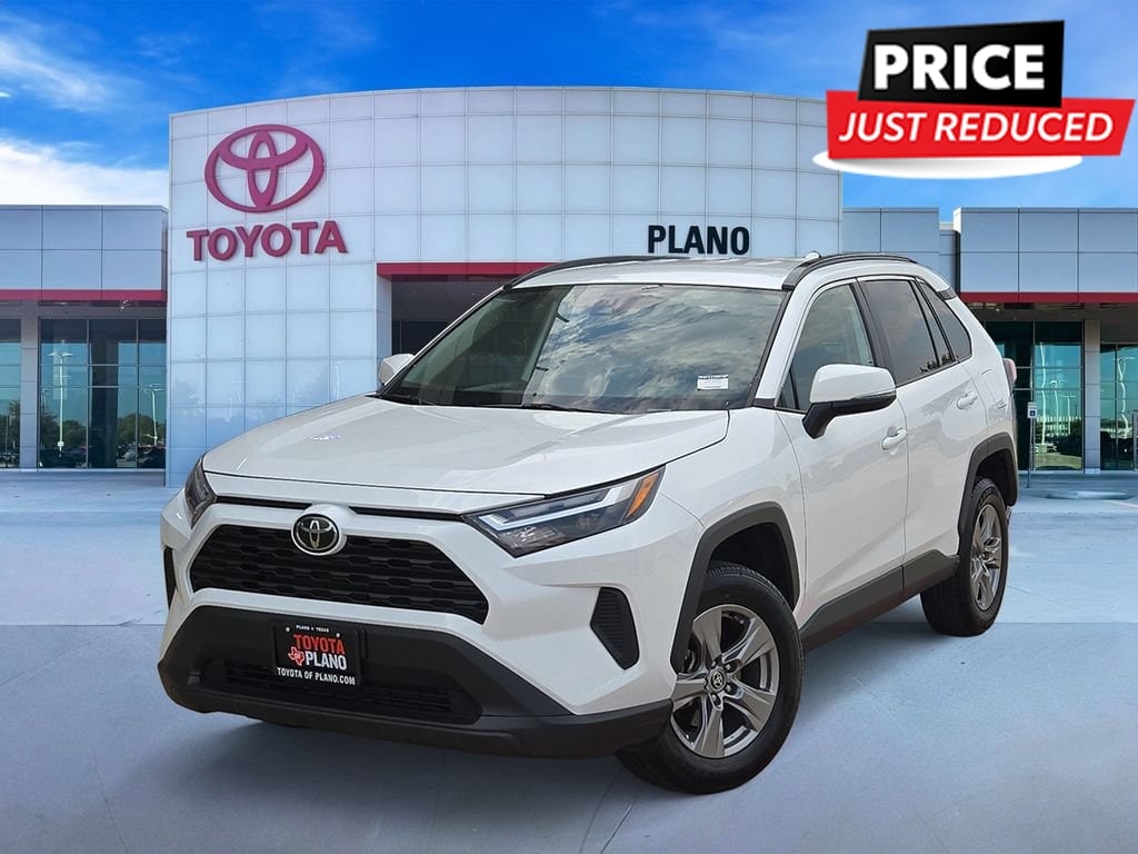 Used 2024 Toyota RAV4 XLE Sport Utility