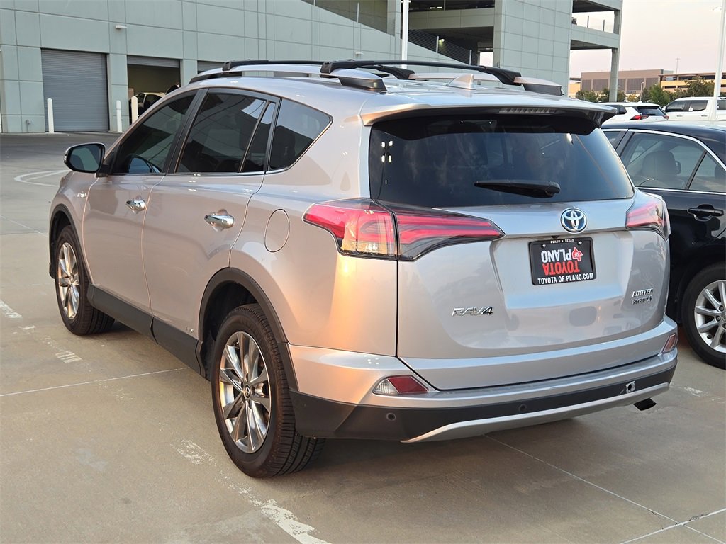 2018 Toyota RAV4 Hybrid Limited photo 2