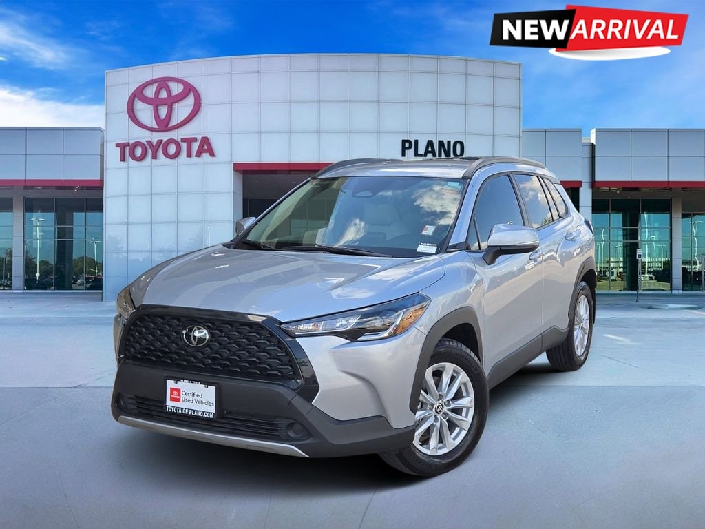 2023 Toyota Corolla Cross LE