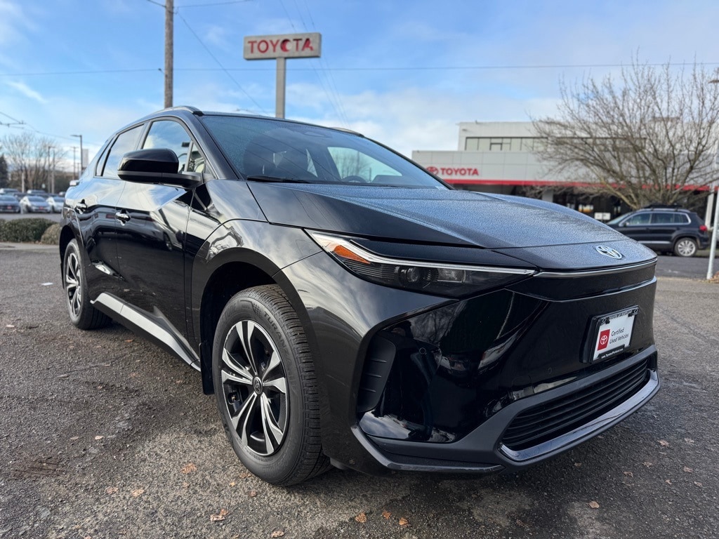 Used 2024 Toyota bZ4X XLE with VIN JTMABACA1RA089352 for sale in Portland, OR