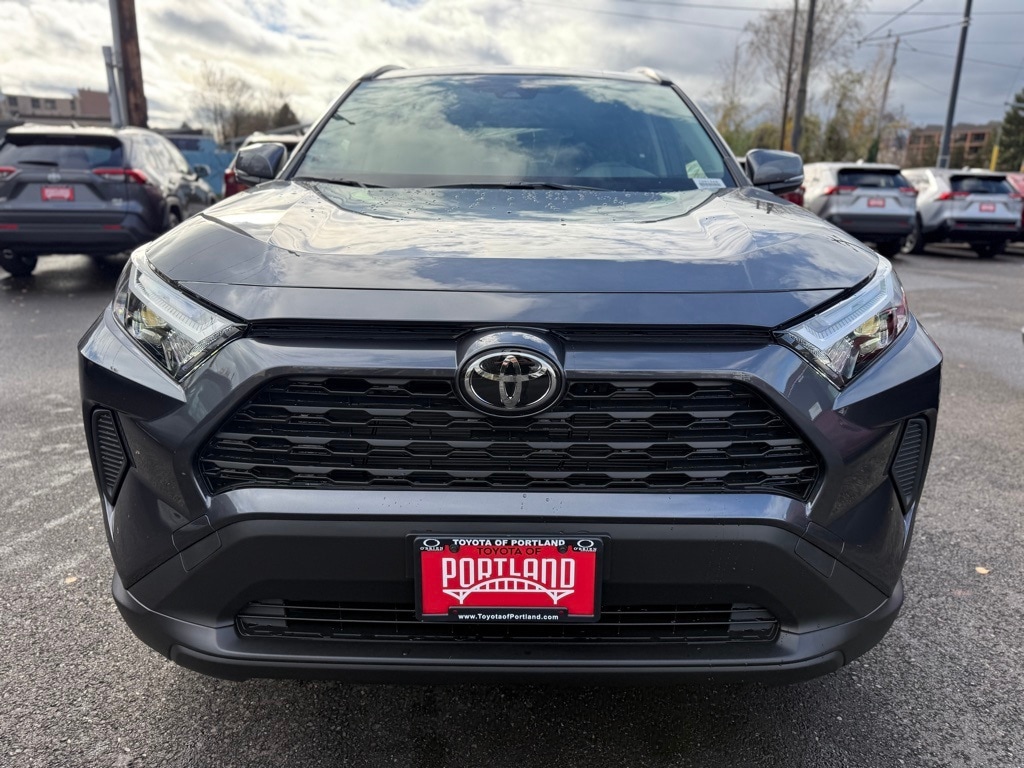 New 2025 Toyota RAV4 XLE XLE AWD SUV
