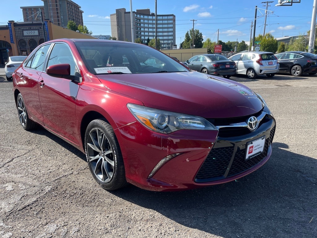 Used 2017 Toyota Camry XSE with VIN 4T1BF1FK6HU794086 for sale in Portland, OR