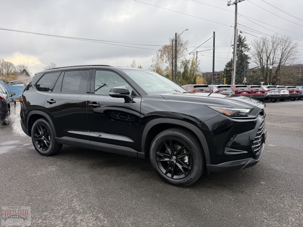 New 2026 Toyota Grand Highlander Hybrid Nightshade NIGHTSHADE HYBRID