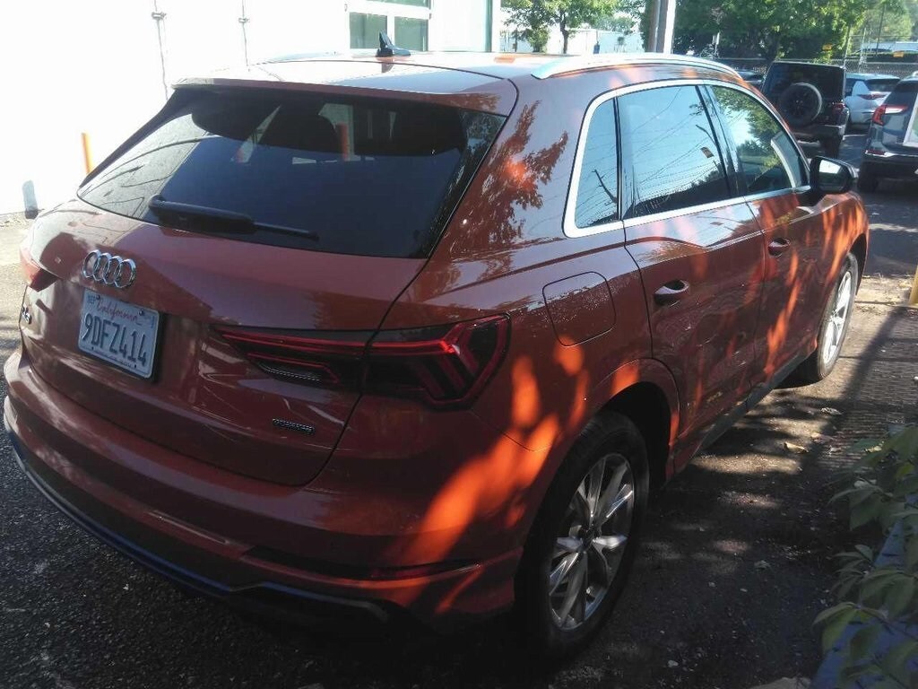 2022 Audi Q3 Premium S line photo 2