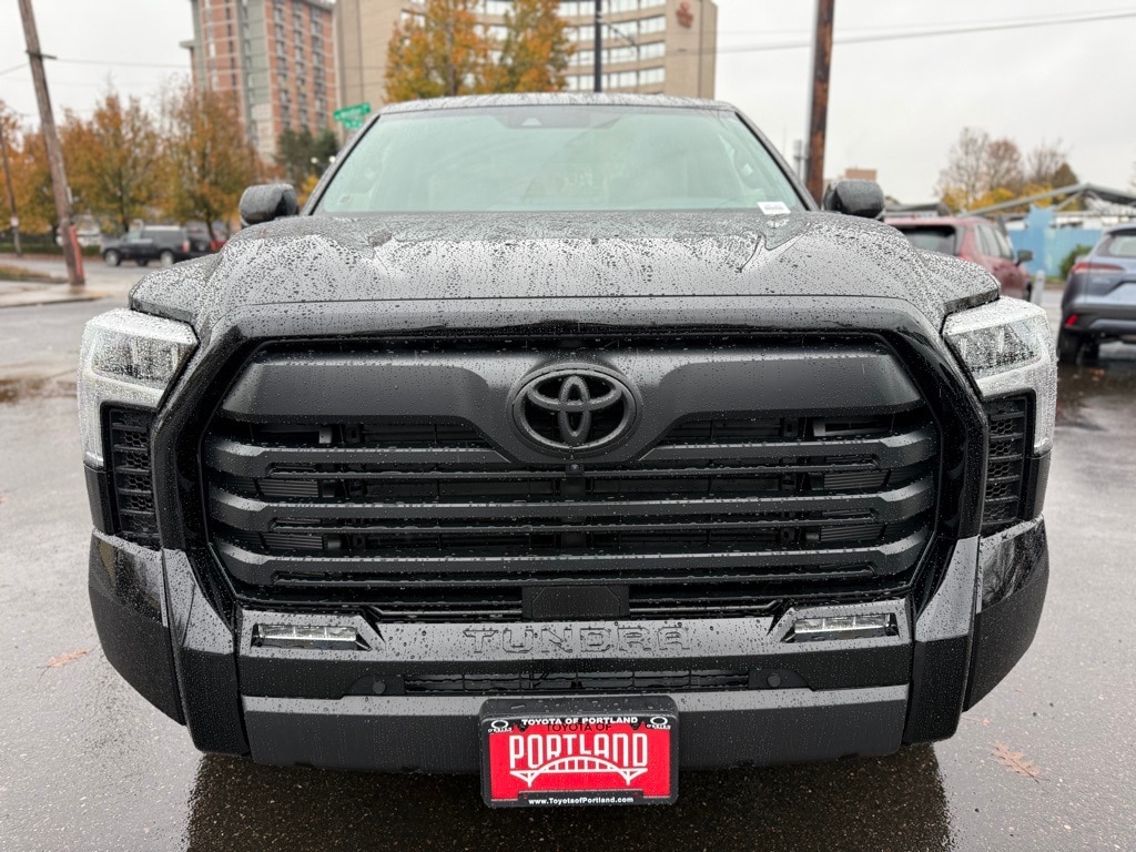 New 2026 Toyota Tundra Limited LIMITED CREWMAX 5.5