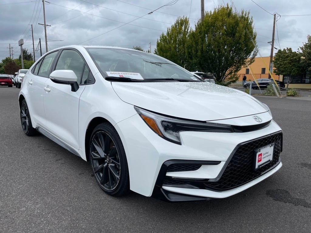 Certified 2024 Toyota Corolla SE with VIN JTDP4MCE7RJ104851 for sale in Portland, OR