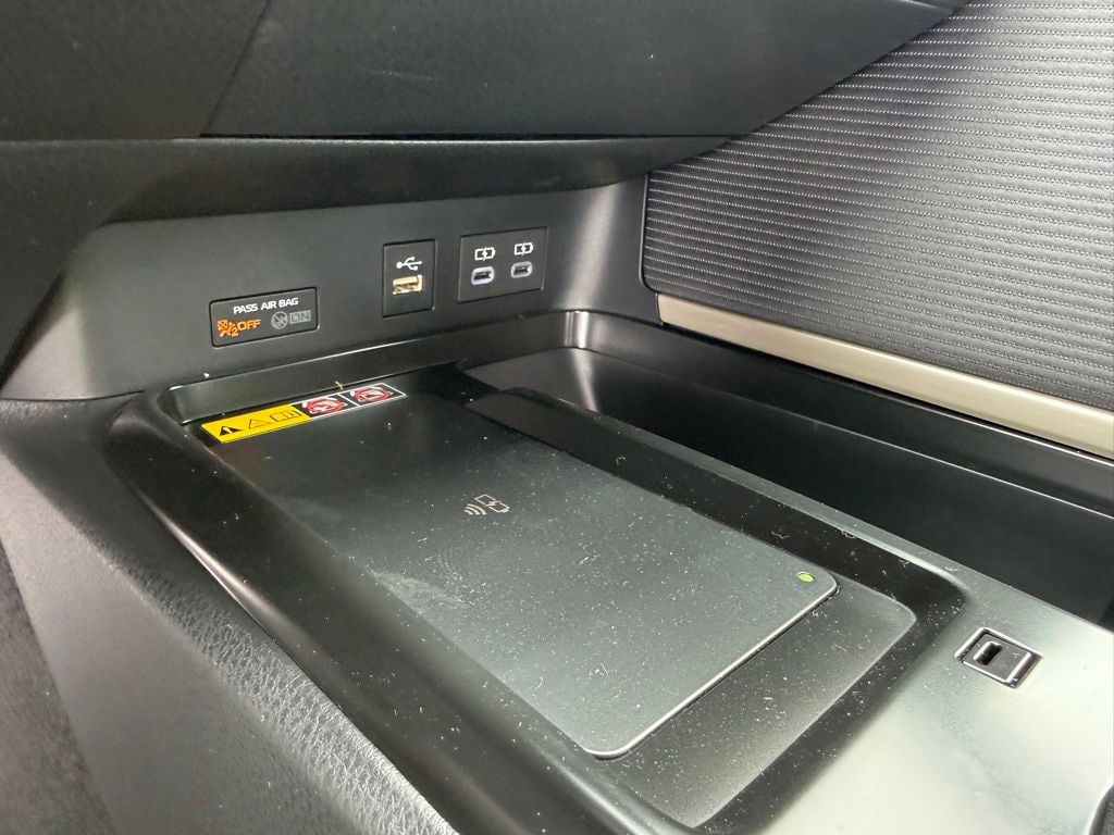New 2026 Toyota Prius XLE XLE