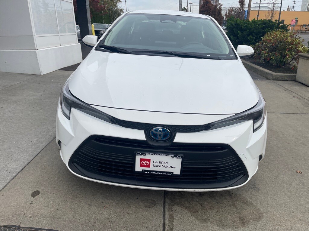 Certified 2025 Toyota Corolla Hybrid LE Sedan