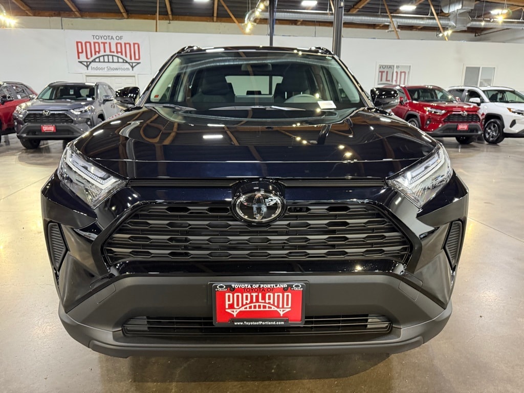 New 2025 Toyota RAV4 XLE XLE AWD SUV