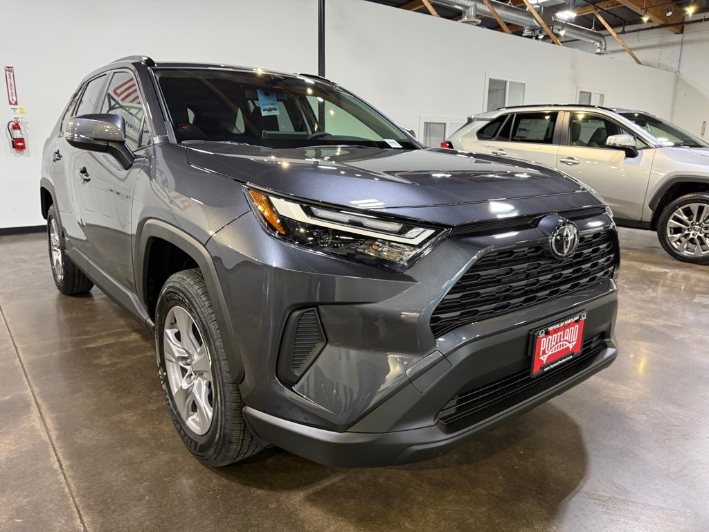 New 2025 Toyota RAV4 Hybrid XLE XLE AWD SUV