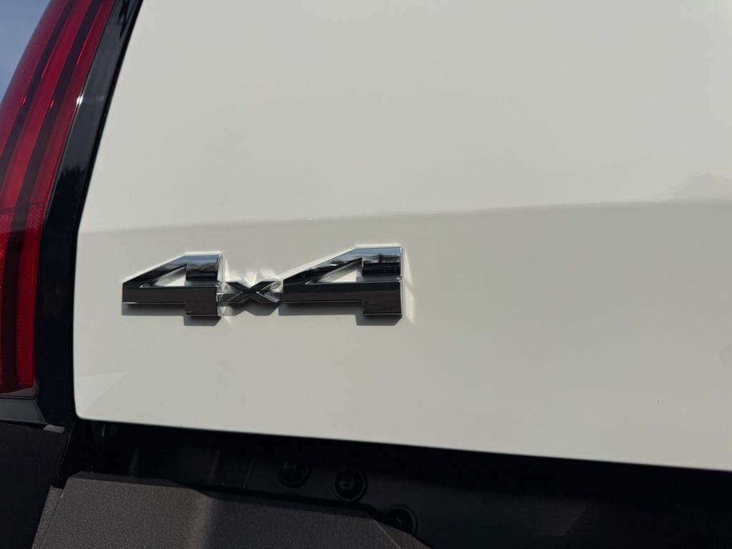 2026 Toyota Tundra SR5 - Photo 6