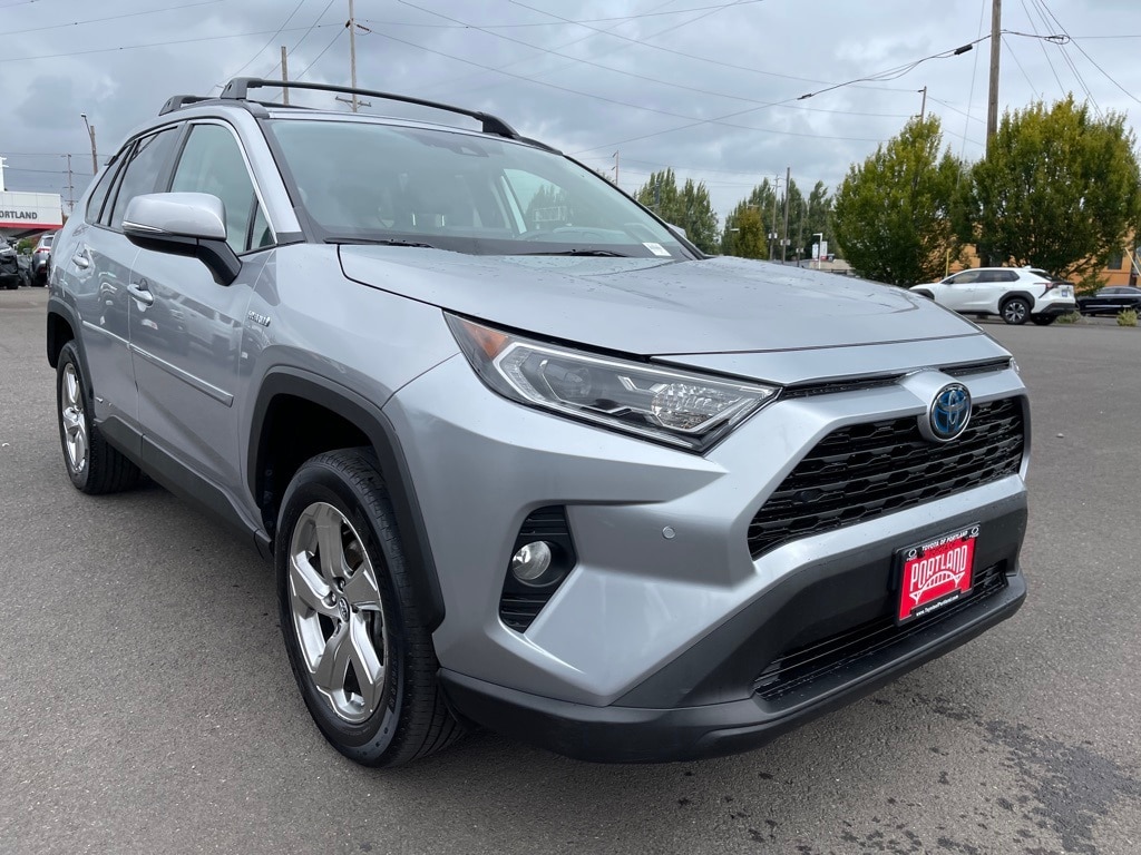 Used 2021 Toyota RAV4 XLE Premium with VIN 4T3B6RFV7MU015899 for sale in Portland, OR