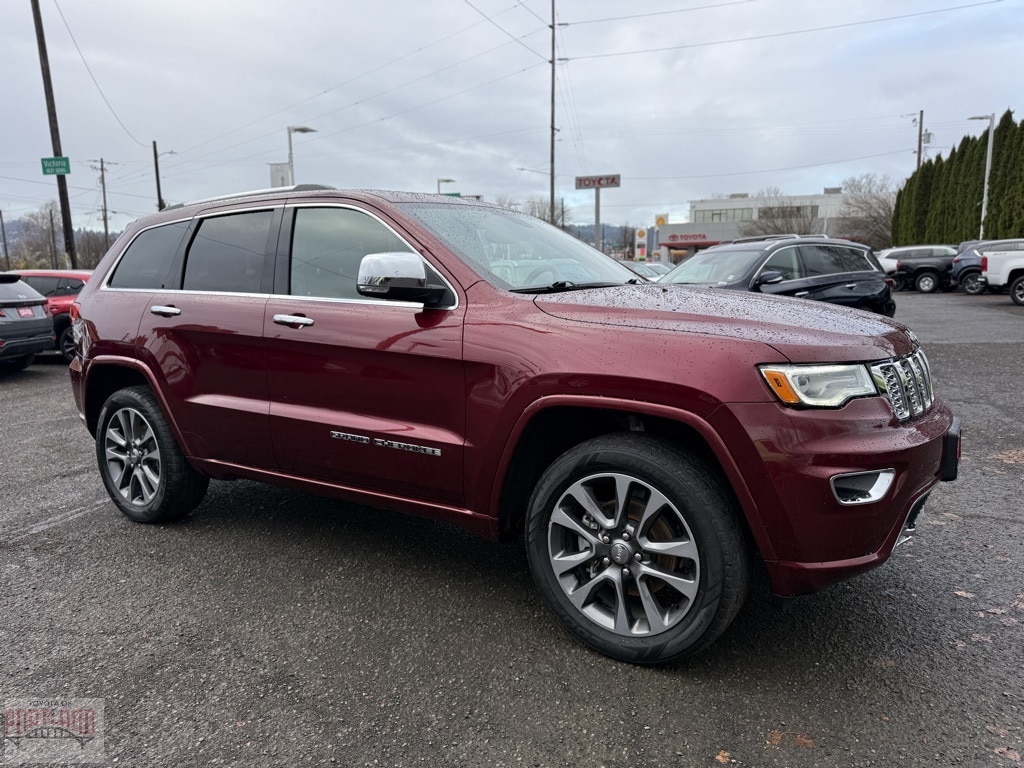 2018 Jeep Grand Cherokee Overland's photo