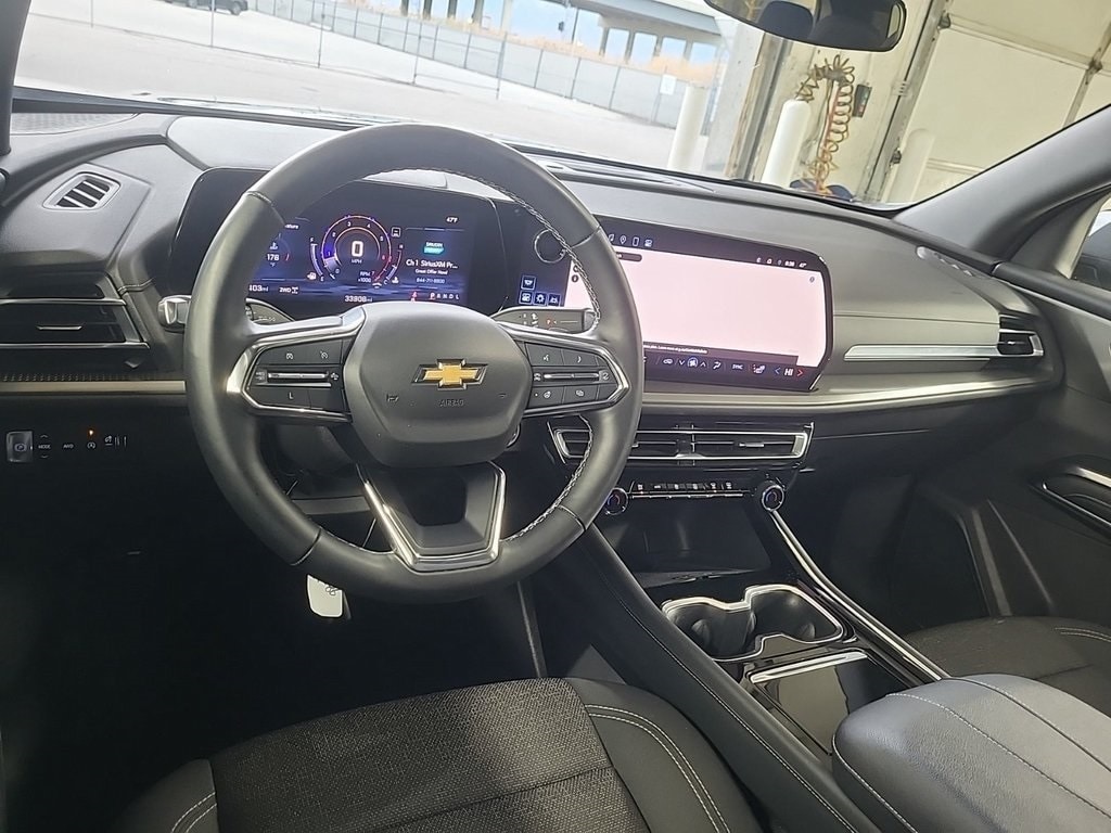 Used 2024 Chevrolet Traverse LT SUV