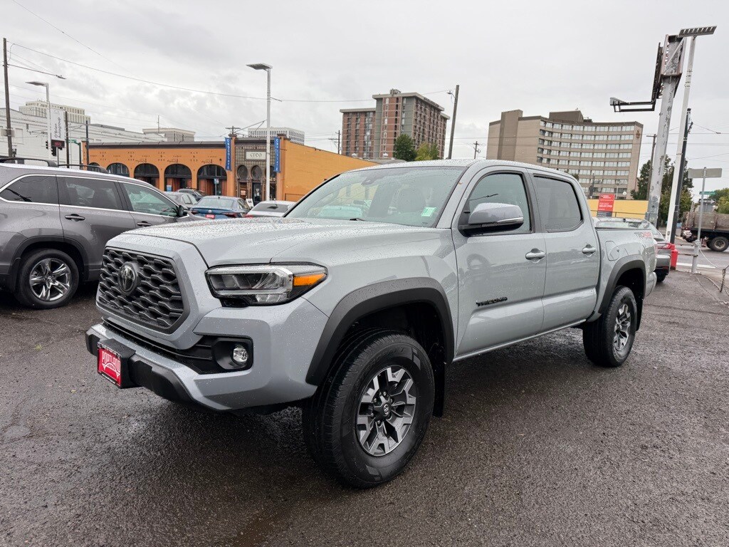 2020 Toyota Tacoma TRD Off-Road photo 4