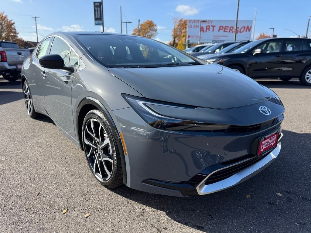New 2026 Toyota Prius Plug-in Hybrid XSE PLUG-IN HYBRID
