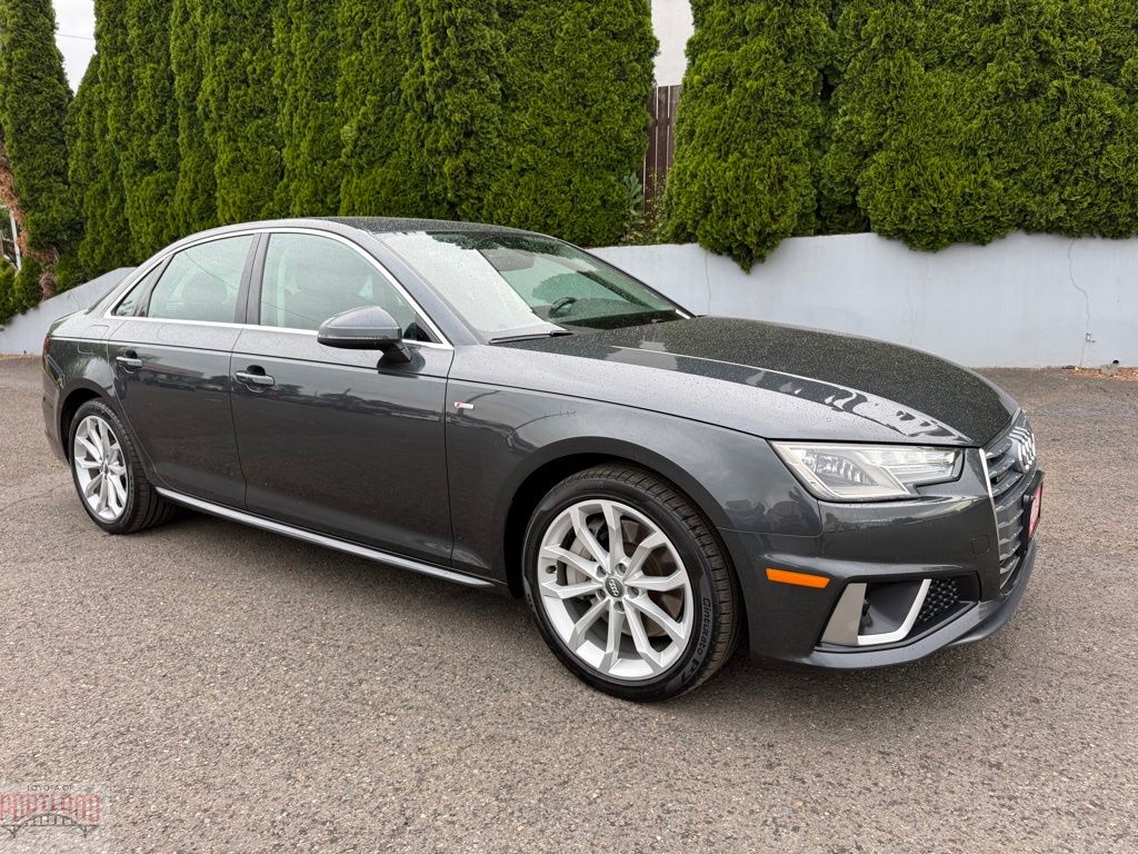 2019 Audi A4 2.0T quattro S tronic Premium's photo