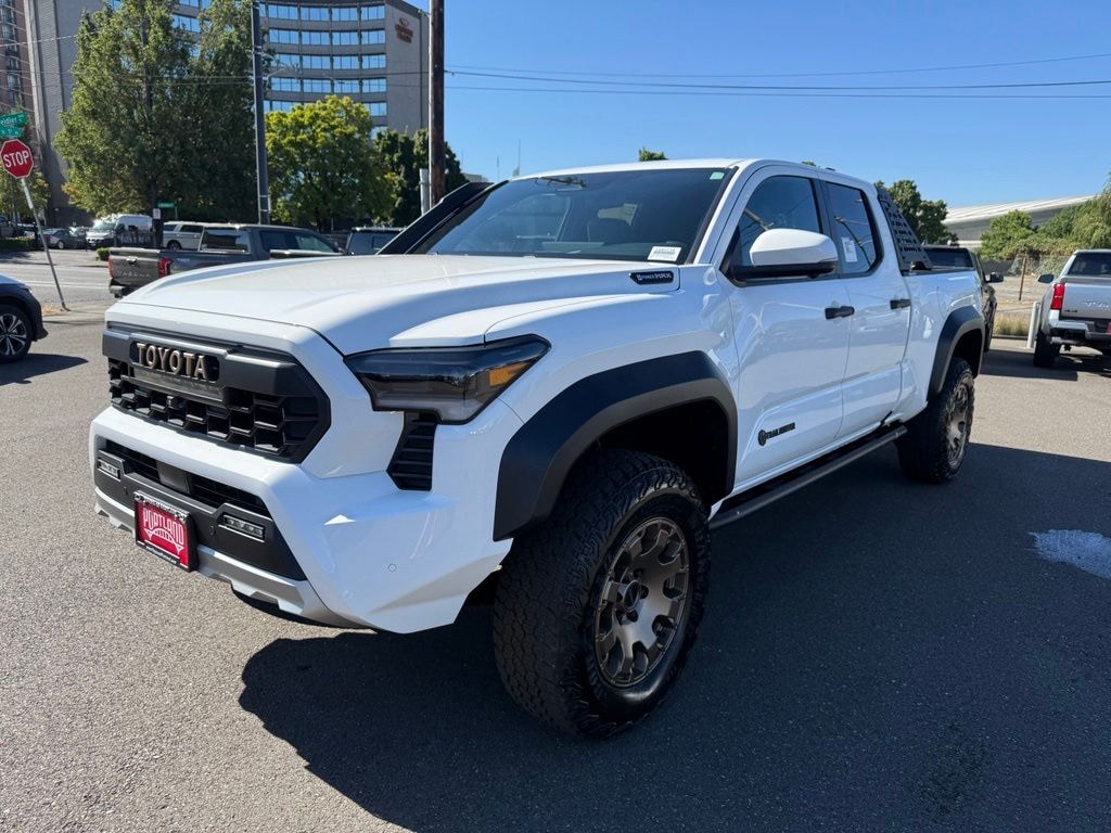 New 2026 Toyota Tacoma i-FORCE MAX Trailhunter 4X4 DBL CAB LB HV