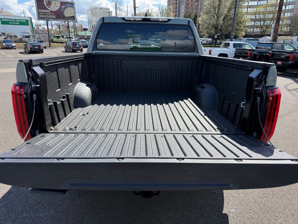 2026 Toyota Tundra SR5 - Photo 9
