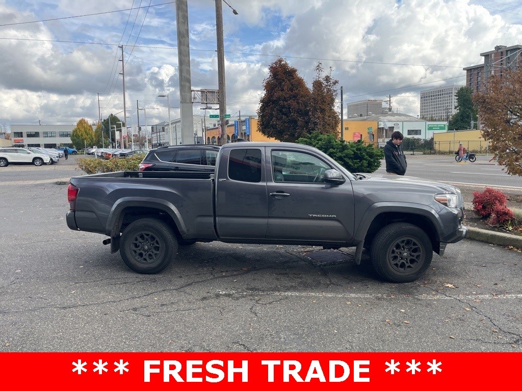 Used 2022 Toyota Tacoma SR5 Truck