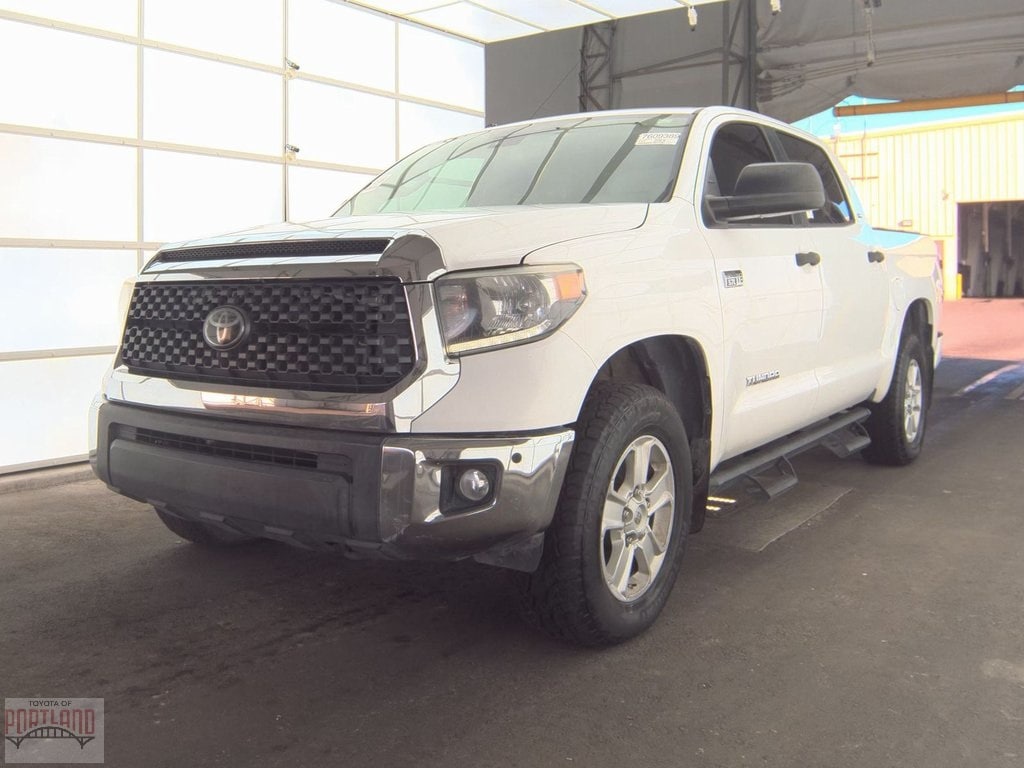 2021 Toyota Tundra SR5's photo