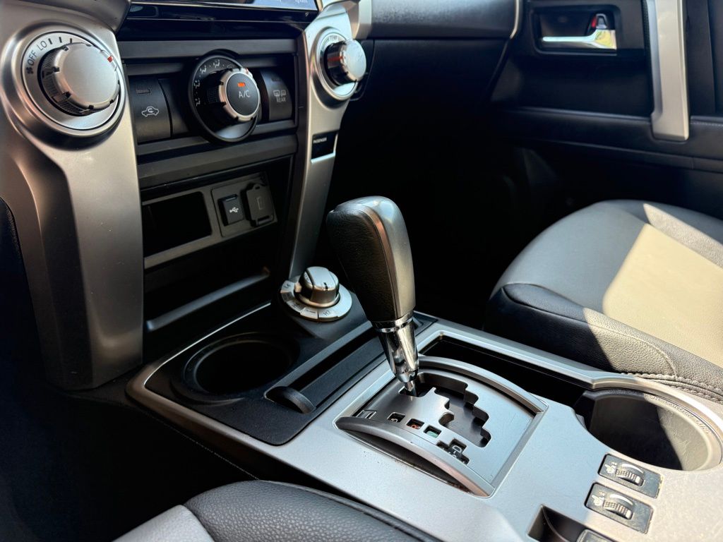 2023 Toyota 4Runner SR5 Premium - Photo 28