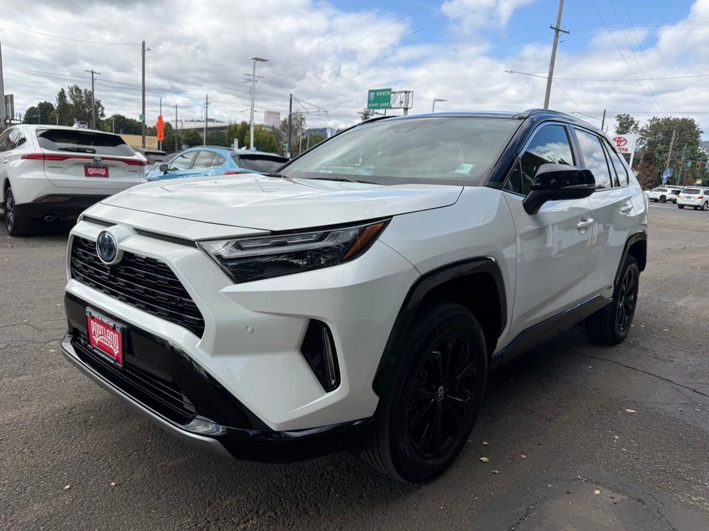 Used 2022 Toyota RAV4 Hybrid XSE SUV