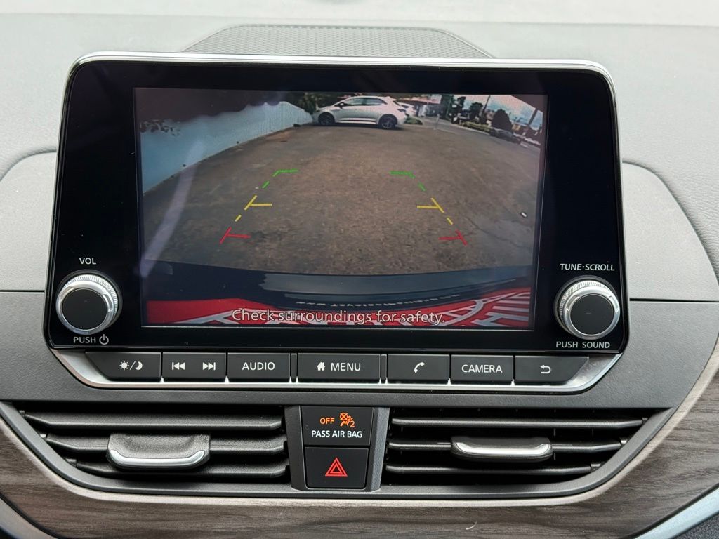 2025 Nissan Altima SV - Photo 23