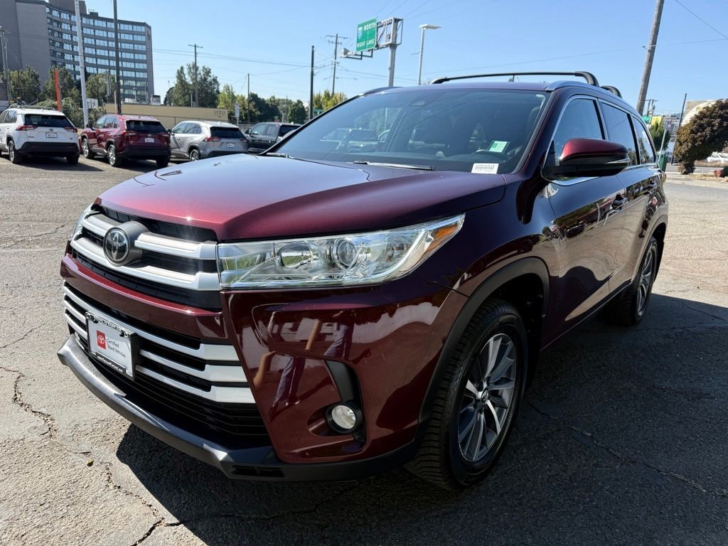 Certified 2017 Toyota Highlander XLE SUV