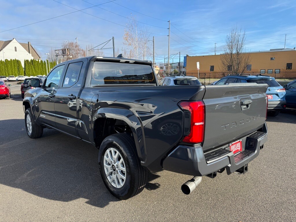 New 2026 Toyota Tacoma SR5 4X2 DBL CAB LONG BED