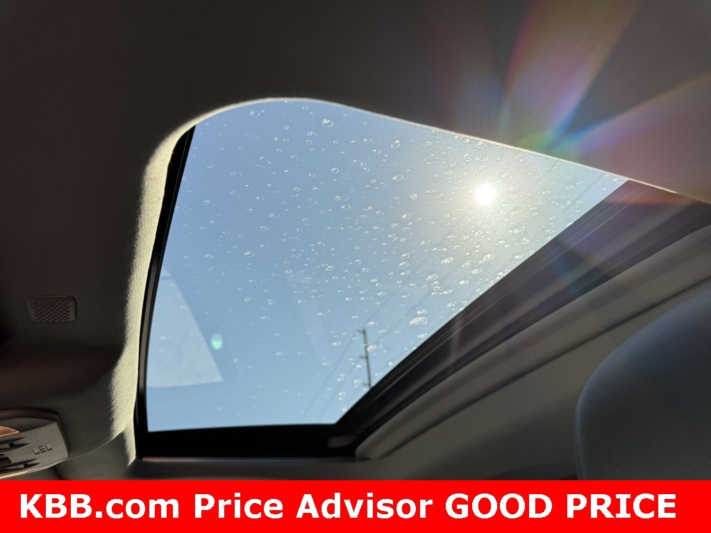 Used 2022 Toyota Highlander XLE SUV