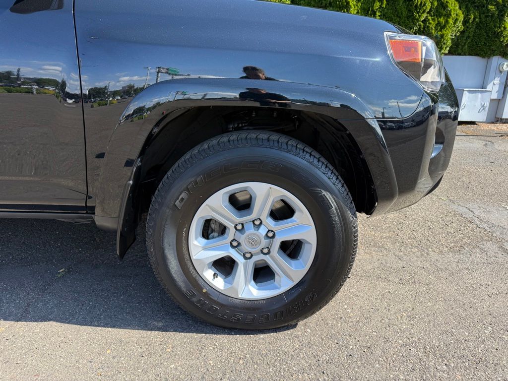 2023 Toyota 4Runner SR5 Premium - Photo 11