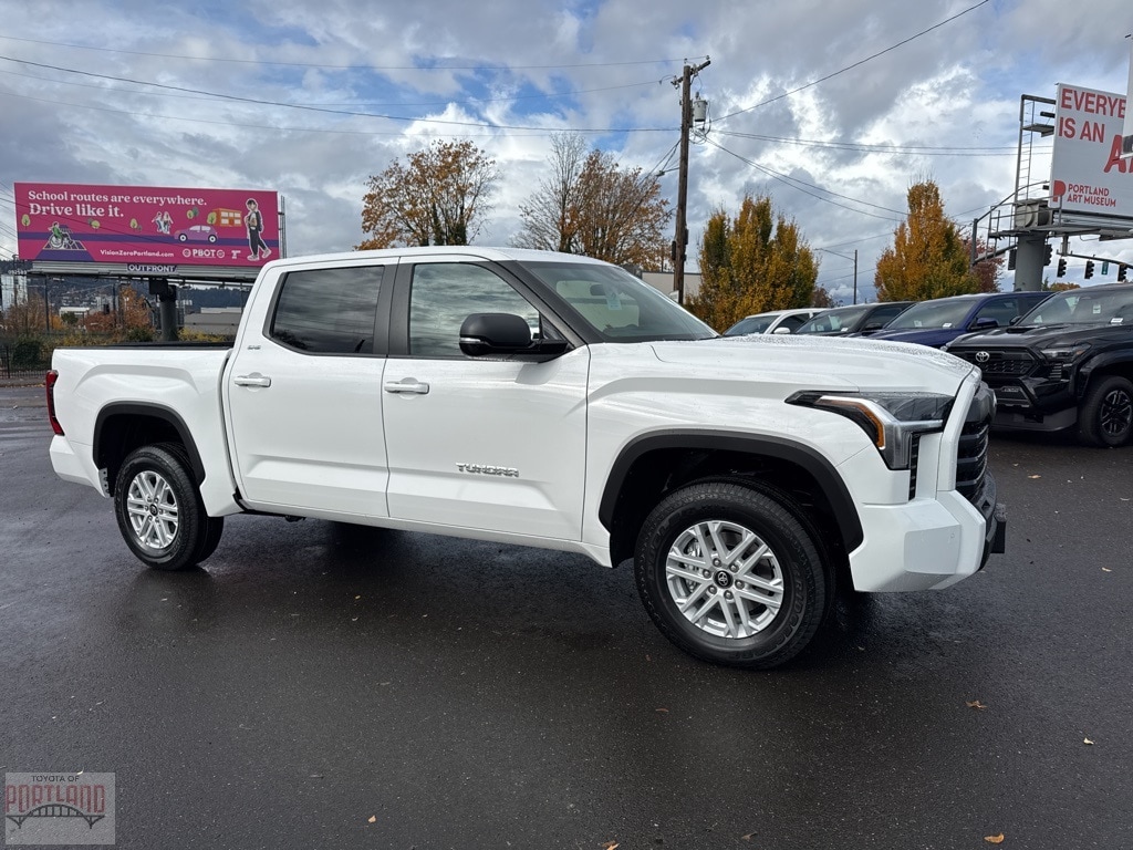 2026 Toyota Tundra SR5's photo