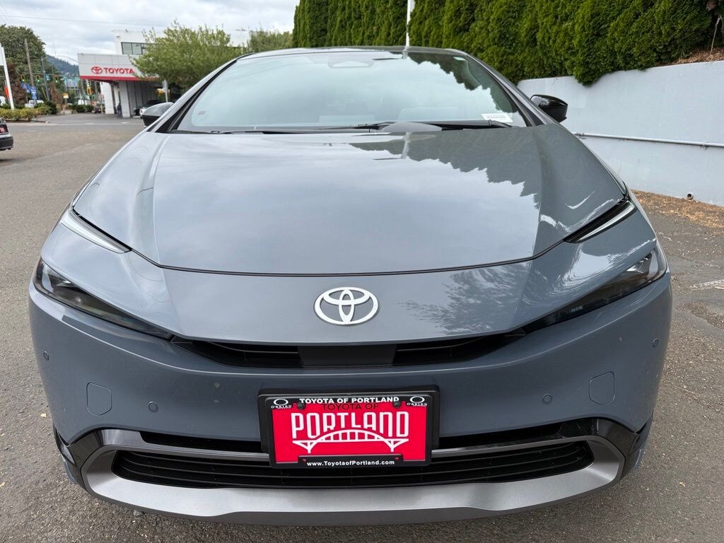 Used 2026 Toyota Prius XLE Hatchback