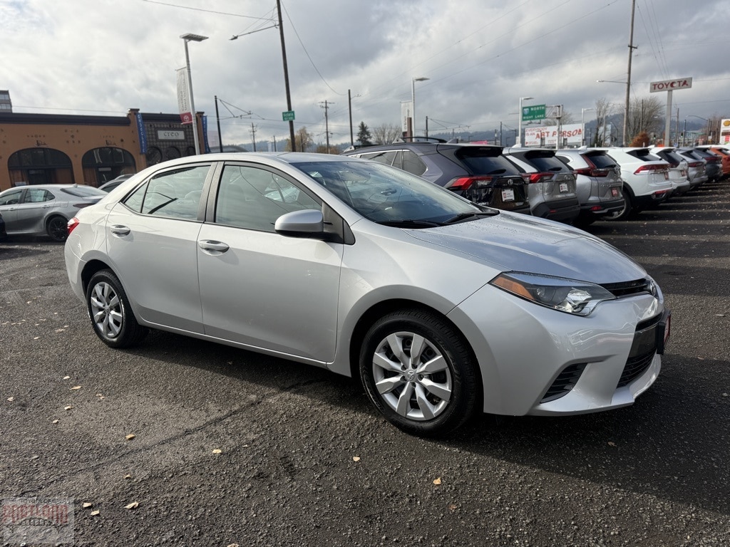 2015 Toyota Corolla LE